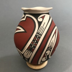 Mata Ortiz Pottery by Lazaro Osuna Silveira